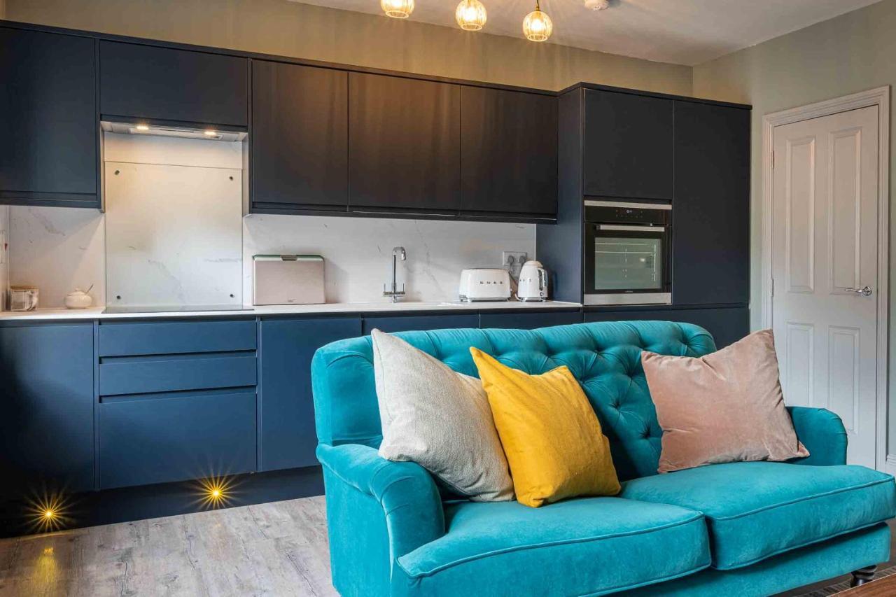 Beautiful Modern 1 Bedroom Apartment, City Centre Bath Exterior foto
